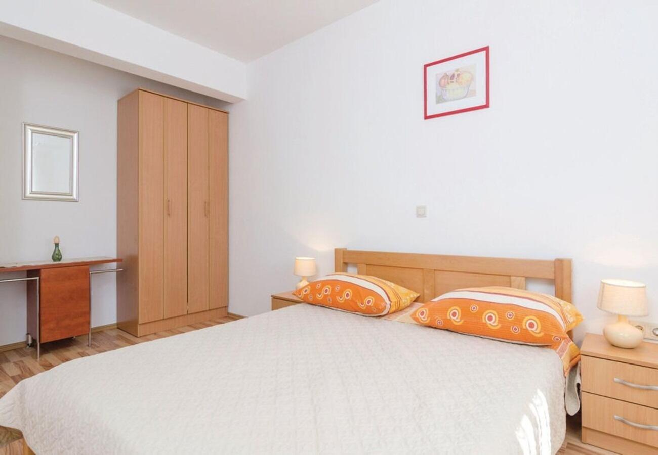 Apartments Ljuba Дуба Екстер'єр фото