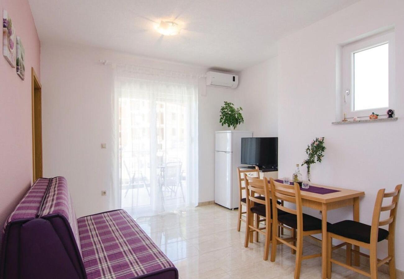 Apartments Ljuba Дуба Екстер'єр фото